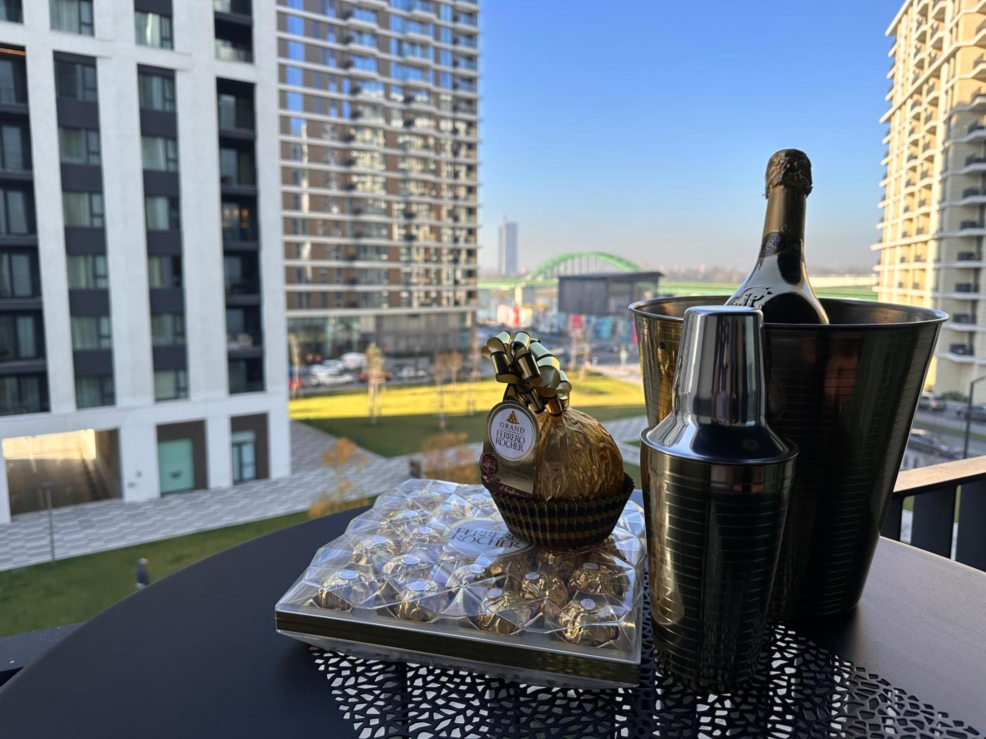 Beldorado Apartments - Belgrade Waterfront Royal Luxury Studio Екстер'єр фото